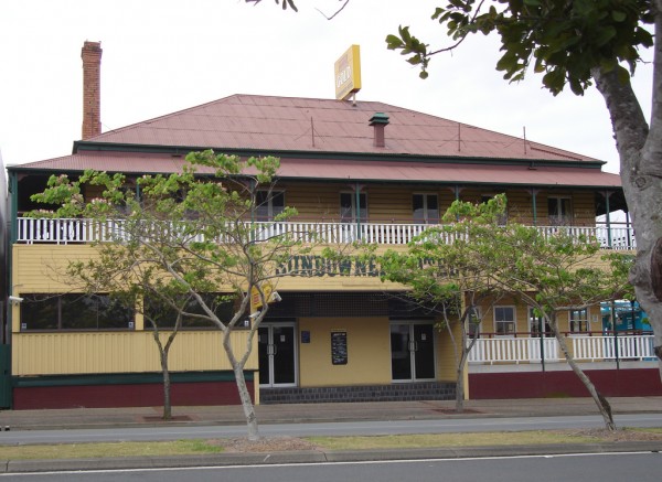 Sundowner Beenleigh Hotel