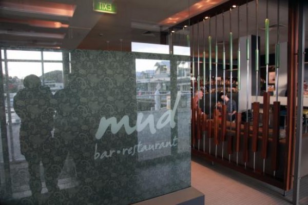 Mud Bar And Restaurant