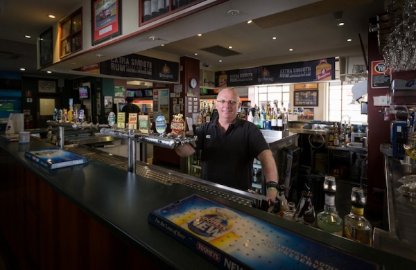 Knickerbocker Hotel Motel