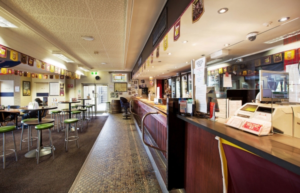 Commercial Hotel Nerang