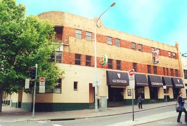Cooney's Tavern