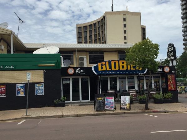 Globies Sports Bar