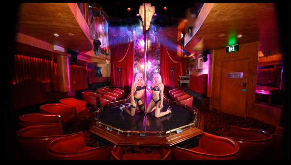 Hollywood Showgirls