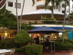 Mondo Cafe Bar & Grill